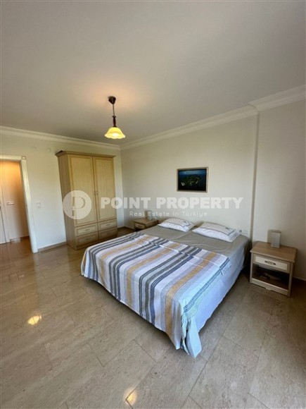 Панорамная квартира с роскошным видом на Торосские горы, на 4-м этаже в симпатичном, ухоженном жилом комплексе, построенном в 2007 году-id-6308-фото-6