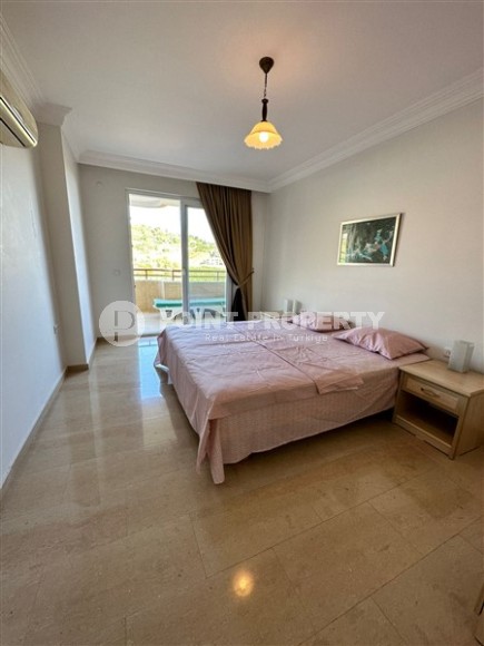 Панорамная квартира с роскошным видом на Торосские горы, на 4-м этаже в симпатичном, ухоженном жилом комплексе, построенном в 2007 году-id-6308-фото-7