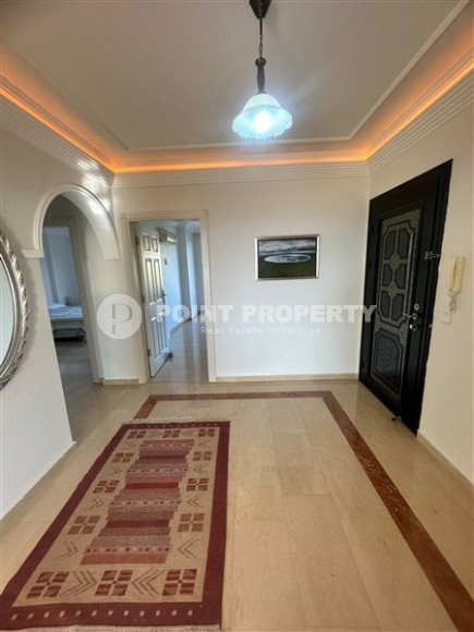 Панорамная квартира с роскошным видом на Торосские горы, на 4-м этаже в симпатичном, ухоженном жилом комплексе, построенном в 2007 году-id-6308-фото-9