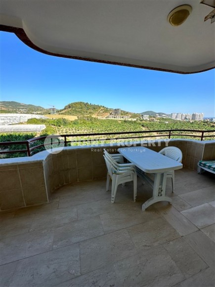 Панорамная квартира с роскошным видом на Торосские горы, на 4-м этаже в симпатичном, ухоженном жилом комплексе, построенном в 2007 году-id-6308-фото-12