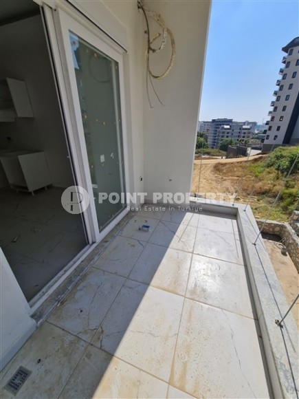 Компактная квартира с чистовой отделкой, на 1-м этаже, в километре от пляжа и набережной-id-6310-фото-6