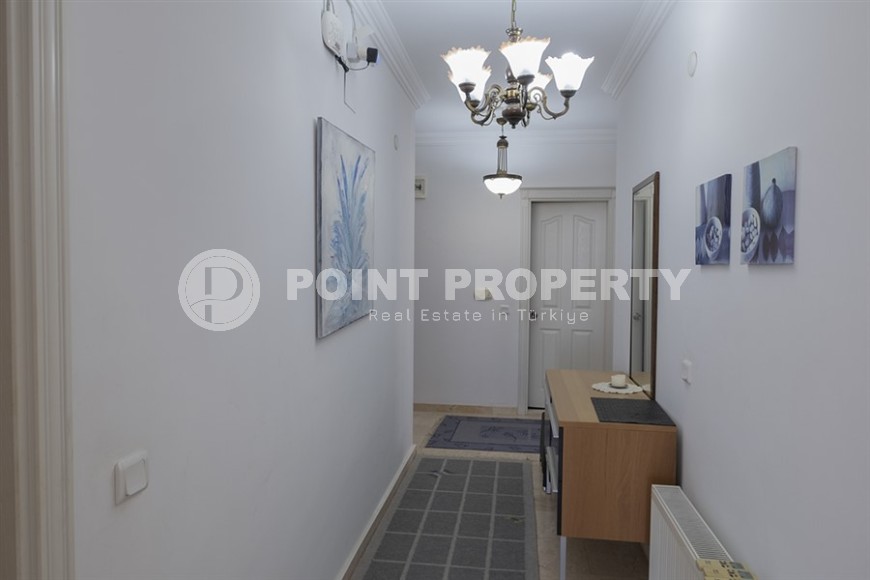 Bright, spacious apartment 1200 meters from the sea, in a quiet area of Alanya - Cikcilli-id-6312-photo-9