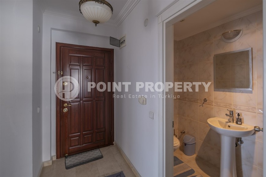 Bright, spacious apartment 1200 meters from the sea, in a quiet area of Alanya - Cikcilli-id-6312-photo-10