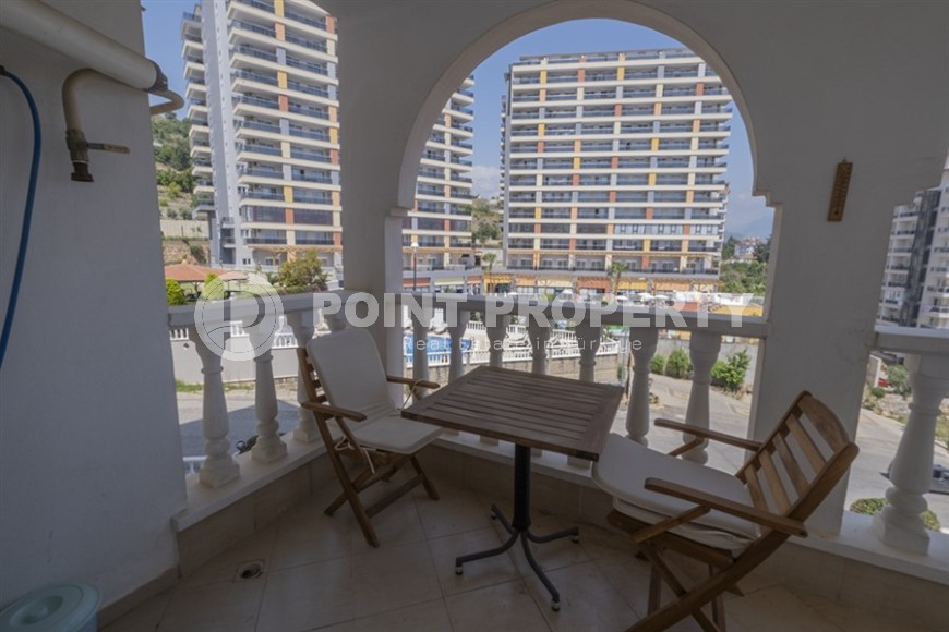 Bright, spacious apartment 1200 meters from the sea, in a quiet area of Alanya - Cikcilli-id-6312-photo-14