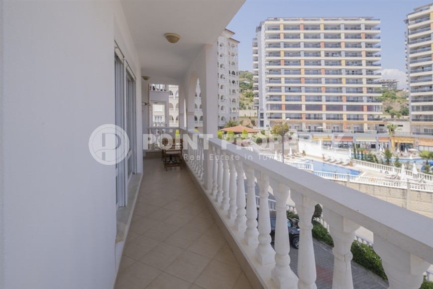 Bright, spacious apartment 1200 meters from the sea, in a quiet area of Alanya - Cikcilli-id-6312-photo-15