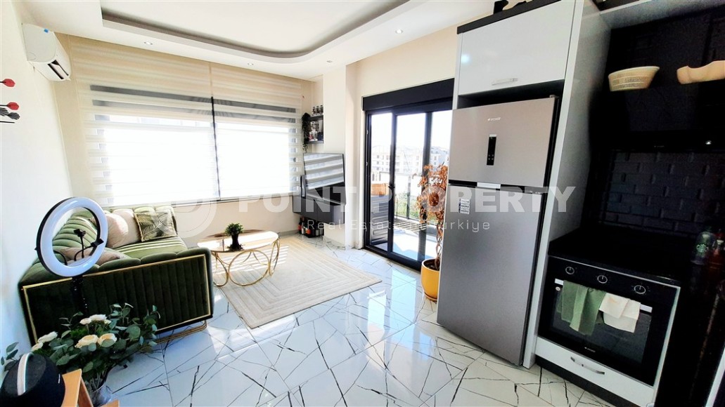 Comfortable apartment with mountain views, on the 2nd floor in a new building, in a prestigious area of Alanya - Upper Oba-id-6317-photo-3