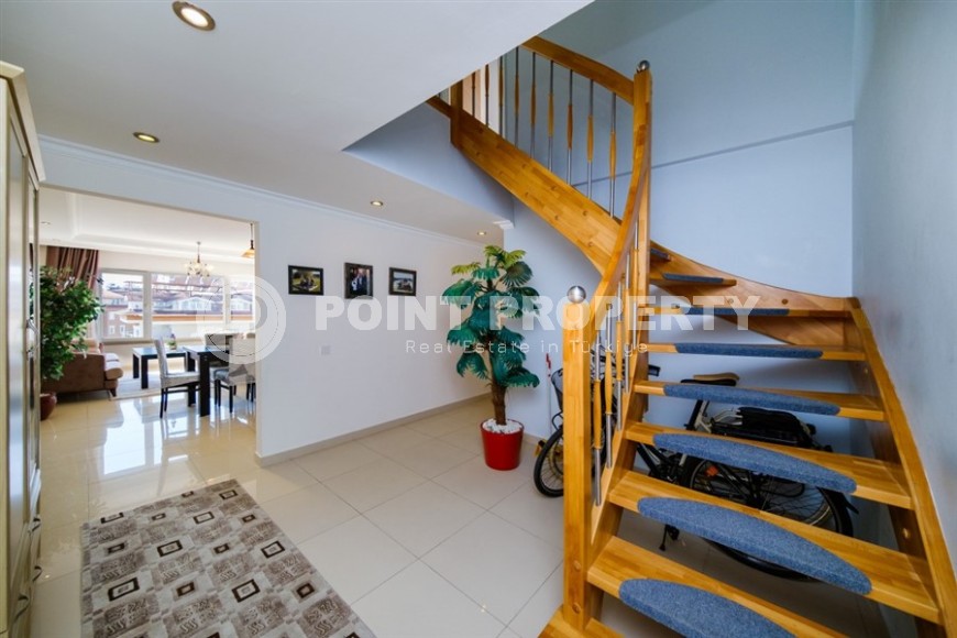 Панорамная двухуровневая квартира 3+2 на 10-м этаже с мансардой, в километре от пляжа-id-6319-фото-10