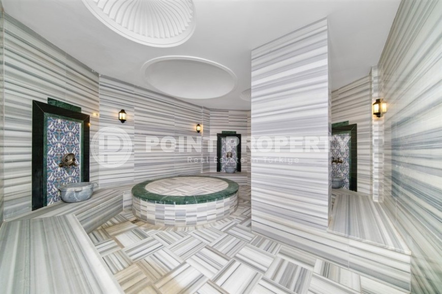 Панорамная двухуровневая квартира 3+2 на 10-м этаже с мансардой, в километре от пляжа-id-6319-фото-17