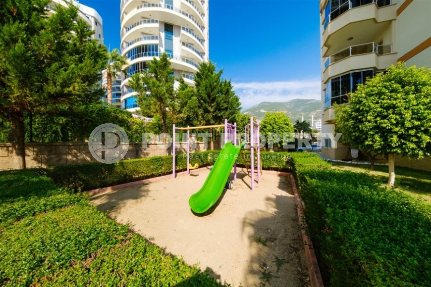 Панорамная двухуровневая квартира 3+2 на 10-м этаже с мансардой, в километре от пляжа-id-6319-фото-24