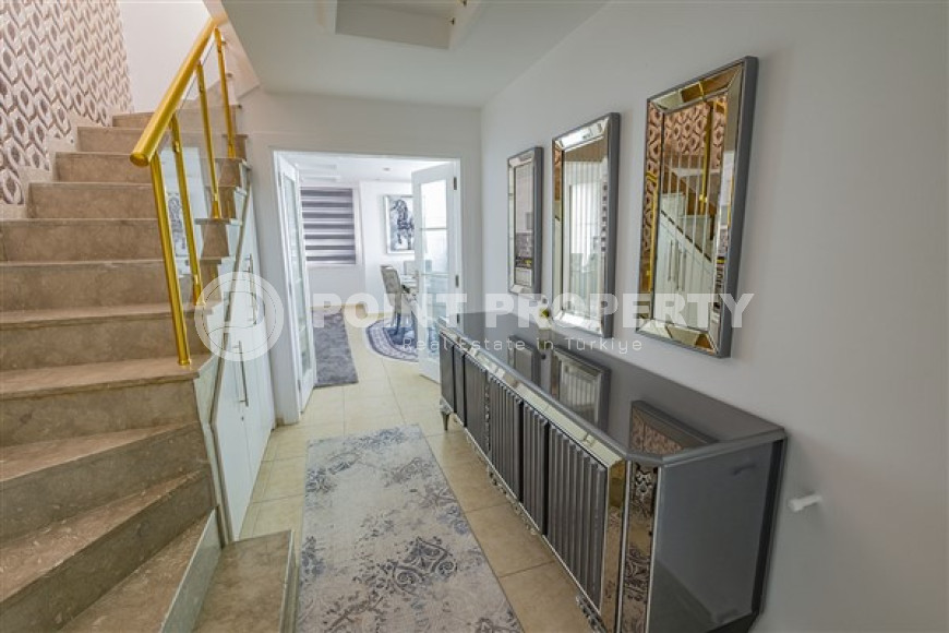 Элегантный пентхаус 4+1, 250м² с личной сауной в центре района Тосмур, Аланья, в комплексе с богатой инфраструктурой-id-1496-фото-14