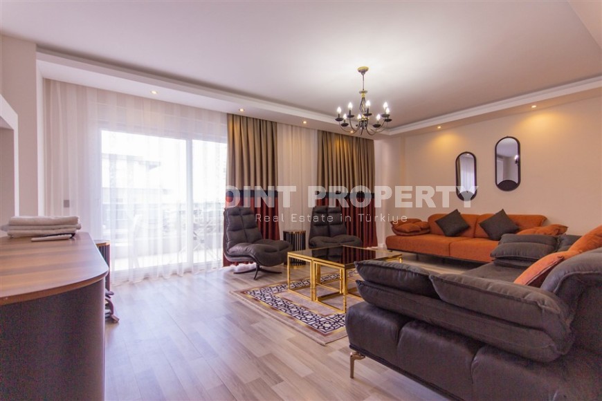 Spacious, comfortable apartment 3+1, with a total area of 130 m2, on the 4th floor, in the center of Mahmutlar district-id-6326-photo-5
