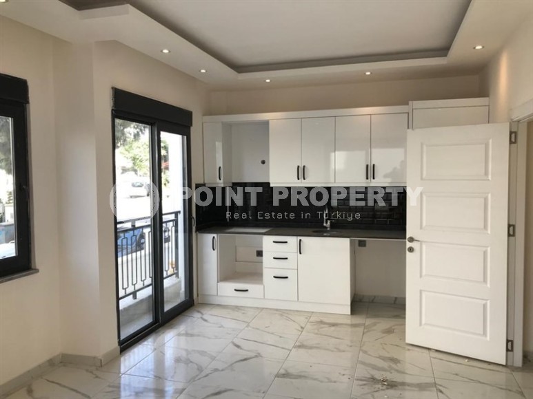 Новая квартира с чистовой отделкой, в симпатичной, комфортабельной резиденции, в 800 метрах от моря-id-6327-фото-2