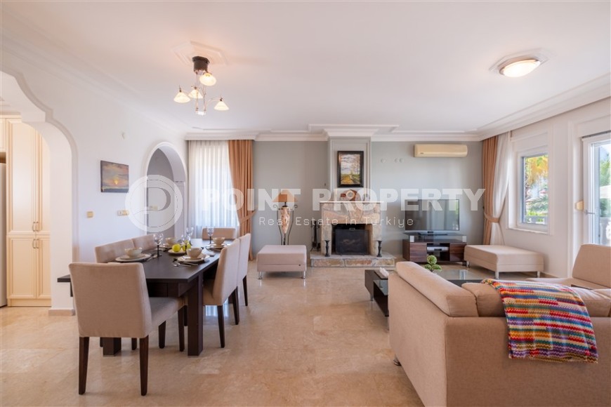 Spacious one-story villa 2+1, on an area of 185 m2, in the modern area of Alanya - Mahmutlar-id-6328-photo-4