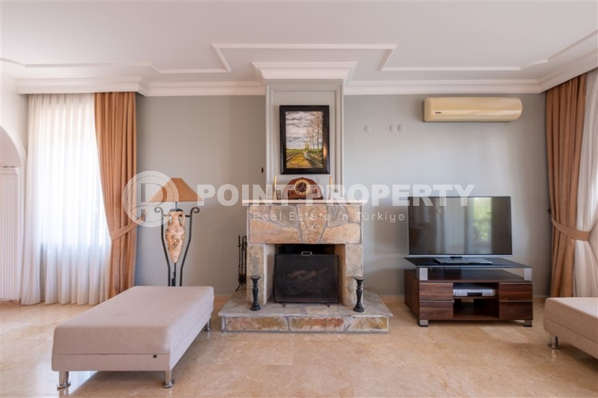 Spacious one-story villa 2+1, on an area of 185 m2, in the modern area of Alanya - Mahmutlar-id-6328-photo-5