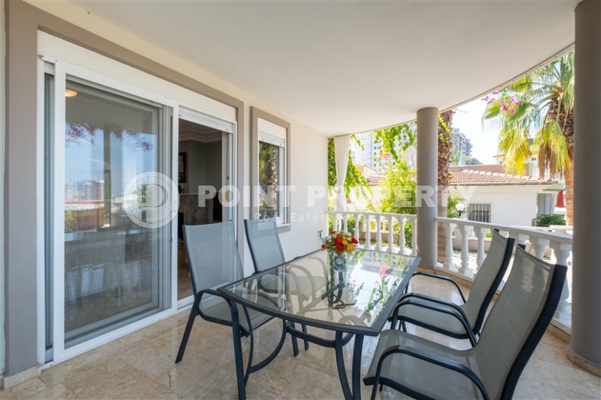 Spacious one-story villa 2+1, on an area of 185 m2, in the modern area of Alanya - Mahmutlar-id-6328-photo-13