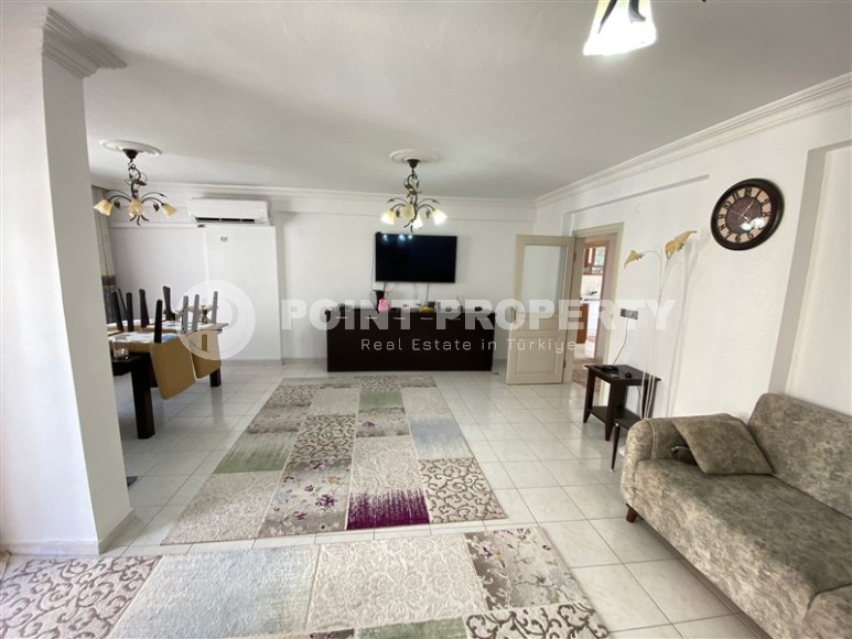 Large apartment 3+1, with a total area of 170 m2, on the 3rd floor, in a building built in 2004-id-6333-photo-2