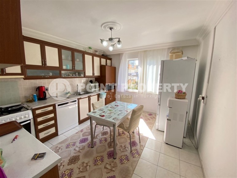 Large apartment 3+1, with a total area of 170 m2, on the 3rd floor, in a building built in 2004-id-6333-photo-6