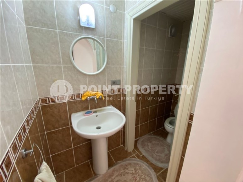 Large apartment 3+1, with a total area of 170 m2, on the 3rd floor, in a building built in 2004-id-6333-photo-12