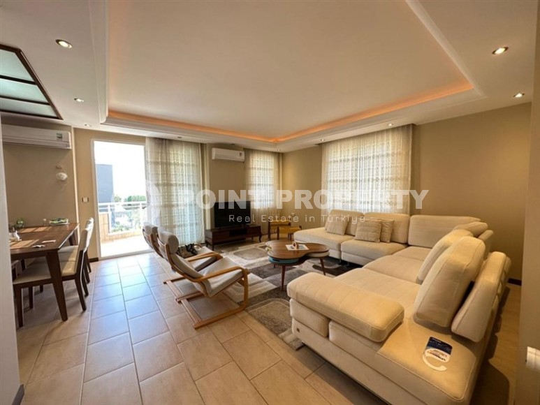 Светлая, уютная квартира с двумя спальнями, в 100 метрах от моря, в центре современного района Аланьи - Махмутлар-id-6334-фото-2