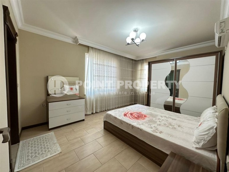 Светлая, уютная квартира с двумя спальнями, в 100 метрах от моря, в центре современного района Аланьи - Махмутлар-id-6334-фото-5