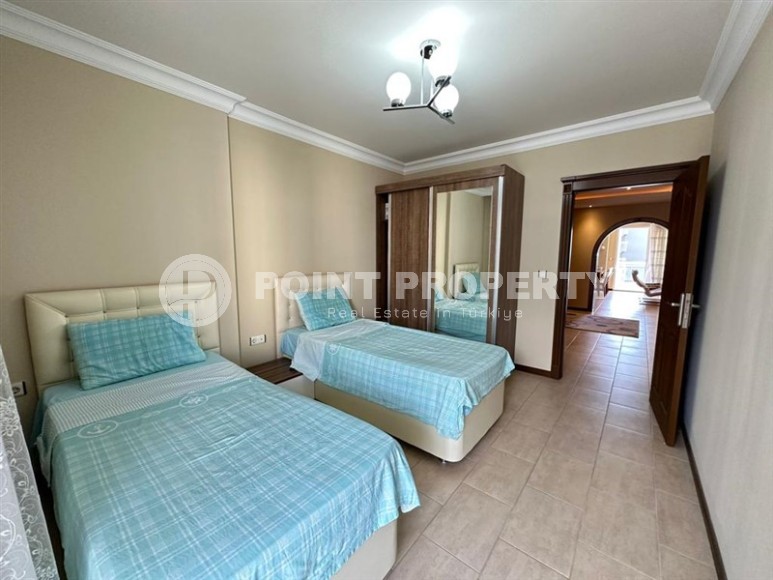 Светлая, уютная квартира с двумя спальнями, в 100 метрах от моря, в центре современного района Аланьи - Махмутлар-id-6334-фото-6