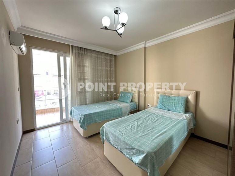 Светлая, уютная квартира с двумя спальнями, в 100 метрах от моря, в центре современного района Аланьи - Махмутлар-id-6334-фото-7