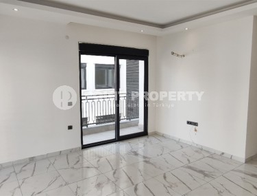 Небольшая новая квартира с чистовой отделкой, в комфортабельном жилом комплексе, введенном в эксплуатацию в 2023 году-id-6335-фото-3