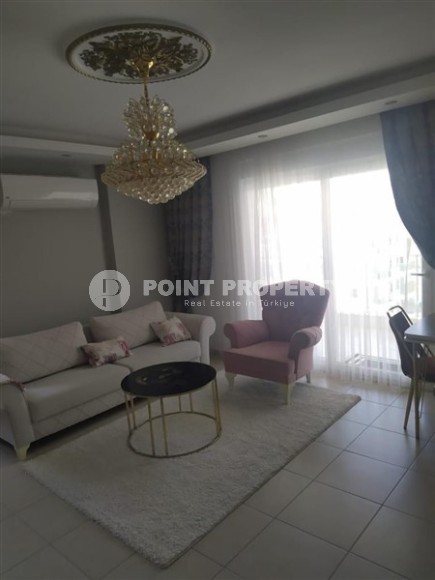 Spacious one bedroom apartment, on an area of 70 m2, within walking distance from the center of Mahmutlar-id-6336-photo-3
