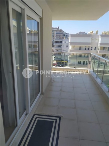 Spacious one bedroom apartment, on an area of 70 m2, within walking distance from the center of Mahmutlar-id-6336-photo-14