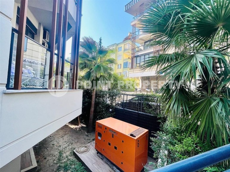 Стильная квартира, с мебелью и бытовой техникой, в 300 метрах от моря, в самом центре Аланьи-id-6342-фото-19