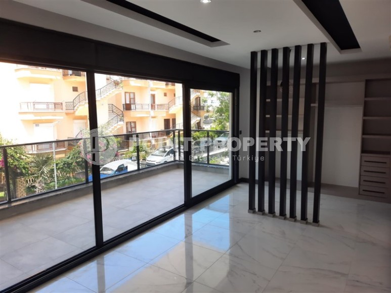 New three-storey villa with fine finishing, 300 meters from the sea, in a quiet area of Alanya - Avsallar-id-6345-photo-5