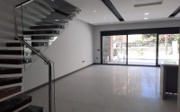 New three-storey villa with fine finishing, 300 meters from the sea, in a quiet area of Alanya - Avsallar-id-6345-photo-6