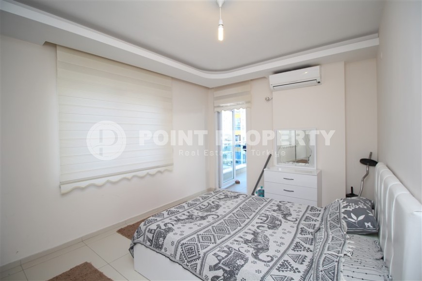 Квартира с мебелью и бытовой техникой, в 650 метрах от  моря, в центре района Тосмур-id-6348-фото-4