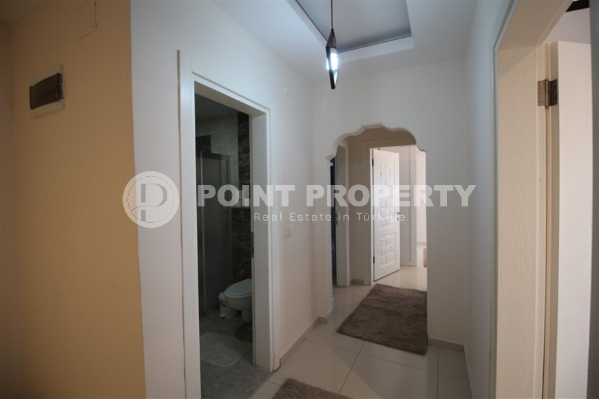 Квартира с мебелью и бытовой техникой, в 650 метрах от  моря, в центре района Тосмур-id-6348-фото-6