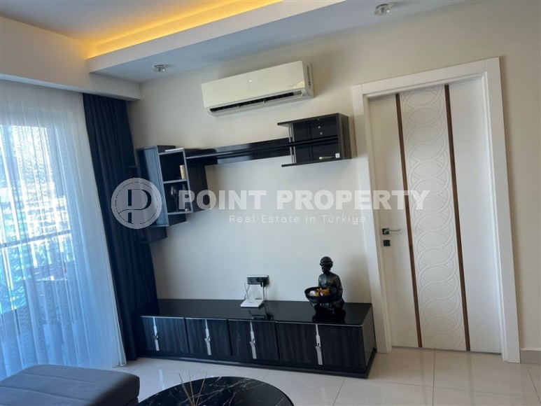 Panoramic apartment with views of the Taurus Mountains, on the 11th floor, in the center of Mahmutlar-id-6350-photo-3