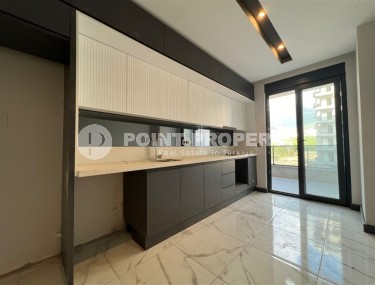 New apartment with views of the Taurus Mountains, 600 meters from the sea, in the Mahmutlar area-id-6365-photo-2