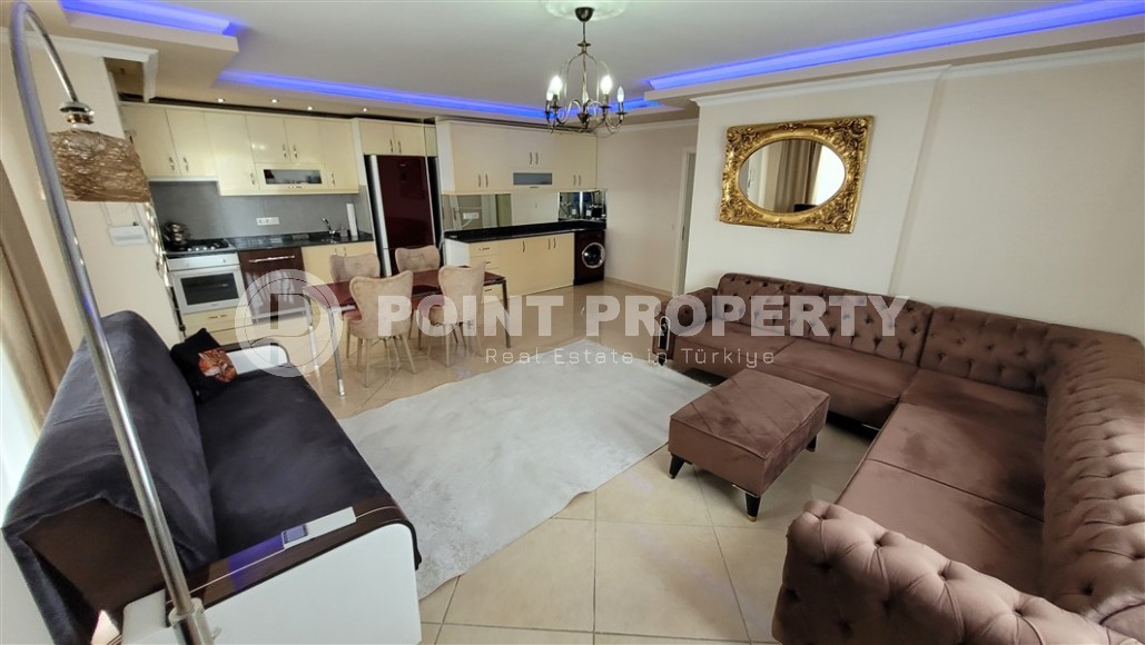 Spacious, comfortable apartment 2+1, on an area of 135 m2, in a modern, developed area of Alanya - Mahmutlar-id-6368-photo-1