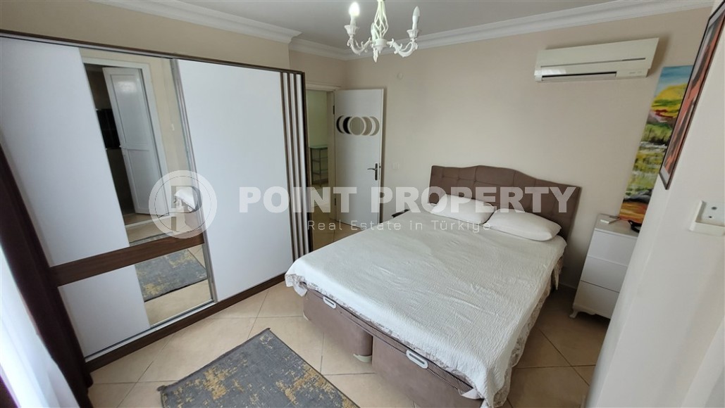 Spacious, comfortable apartment 2+1, on an area of 135 m2, in a modern, developed area of Alanya - Mahmutlar-id-6368-photo-5