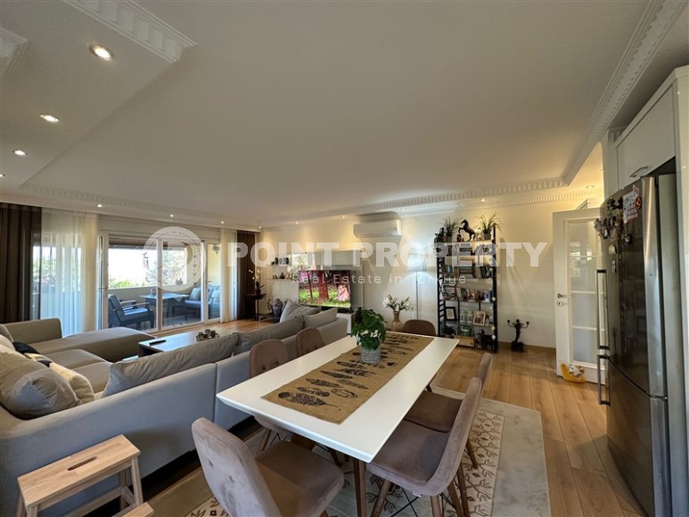 Большая двухуровневая квартира 3+1, на площади 220 м2, с панорамным видом на горы-id-6369-фото-2