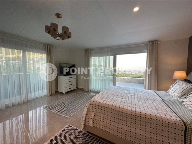 Большая двухуровневая квартира 3+1, на площади 220 м2, с панорамным видом на горы-id-6369-фото-8