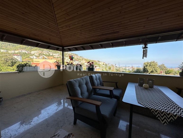 Большая двухуровневая квартира 3+1, на площади 220 м2, с панорамным видом на горы-id-6369-фото-15