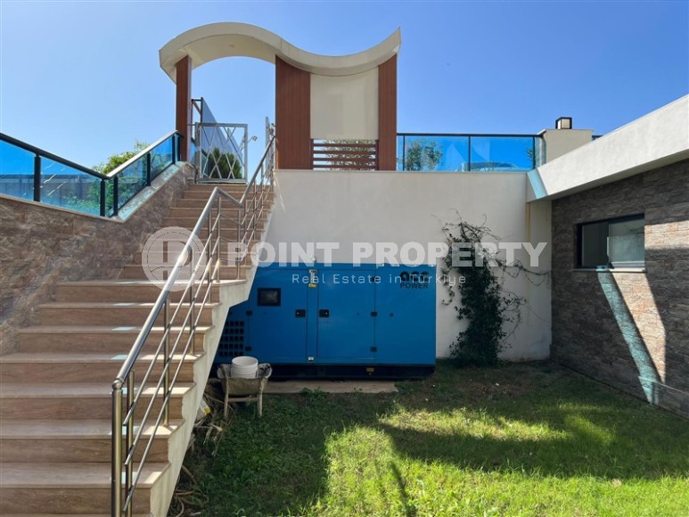 Современная квартира 1+1, общей площадью 60 м2, на первой линии от моря, в центре района Кестель-id-6374-фото-16