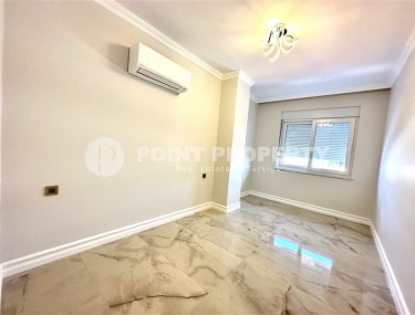 Apartment with high-quality finishing, 350 meters from the sea, in the center of Mahmutlar-id-6378-photo-5