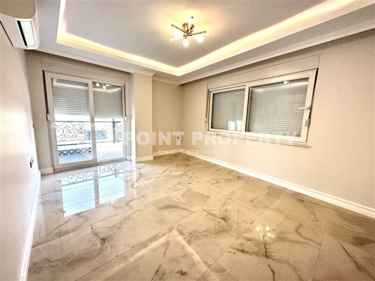 Квартира с высококлассной чистовой отделкой, в 350 метрах от моря, в центре района Махмутлар-id-6378-фото-6