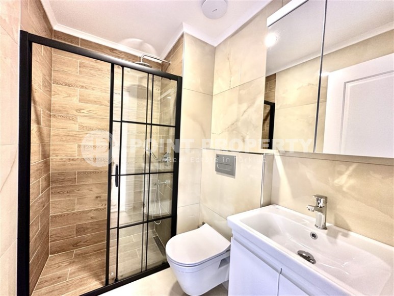 Квартира с высококлассной чистовой отделкой, в 350 метрах от моря, в центре района Махмутлар-id-6378-фото-8