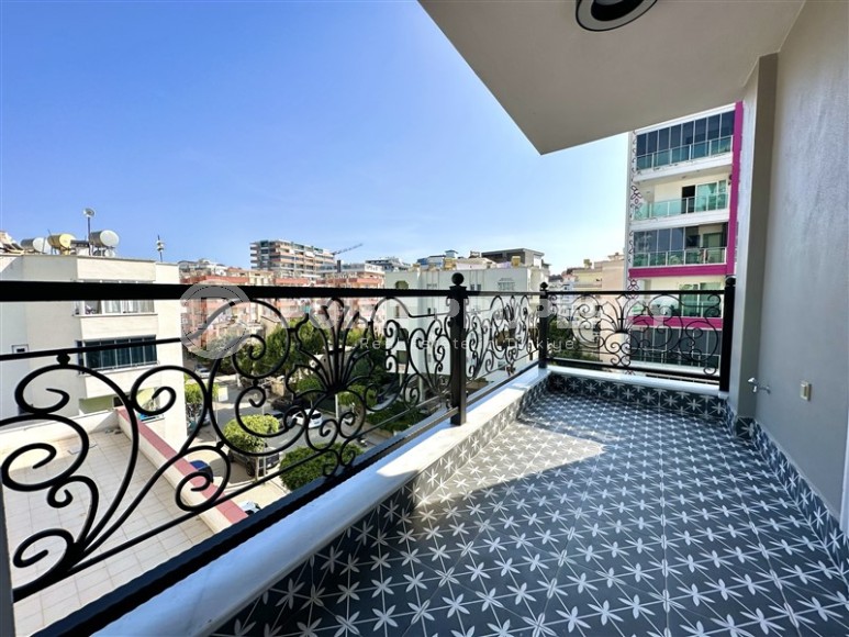 Квартира с высококлассной чистовой отделкой, в 350 метрах от моря, в центре района Махмутлар-id-6378-фото-10