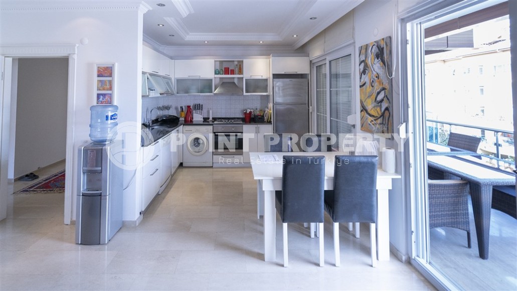 Bright, comfortable apartment 2+1, with furniture and household appliances, 600 meters from the sea-id-6381-photo-3