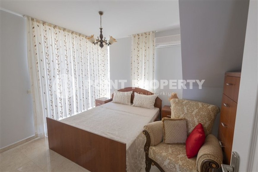 Видовой четырехкомнатный пентхаус, 120м² в уютной резиденции в районе Алании Конаклы-id-1501-фото-10