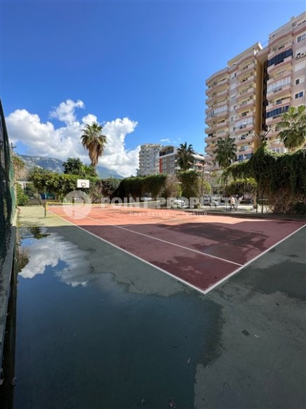 Spacious, comfortable apartment, on an area of 135 m2, in the center of the developed area of Alanya - Mahmutlar-id-6382-photo-14