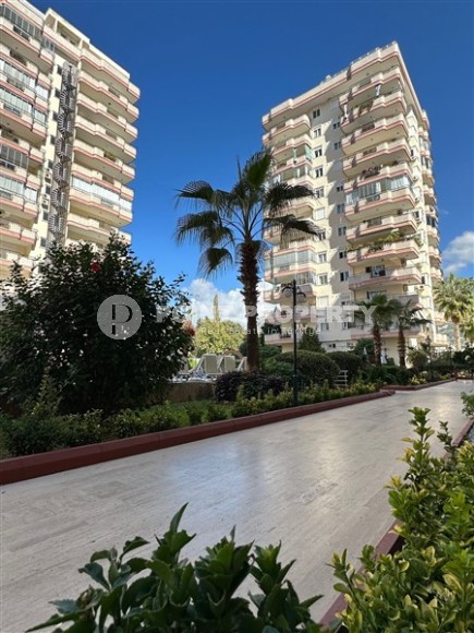 Spacious, comfortable apartment, on an area of 135 m2, in the center of the developed area of Alanya - Mahmutlar-id-6382-photo-17